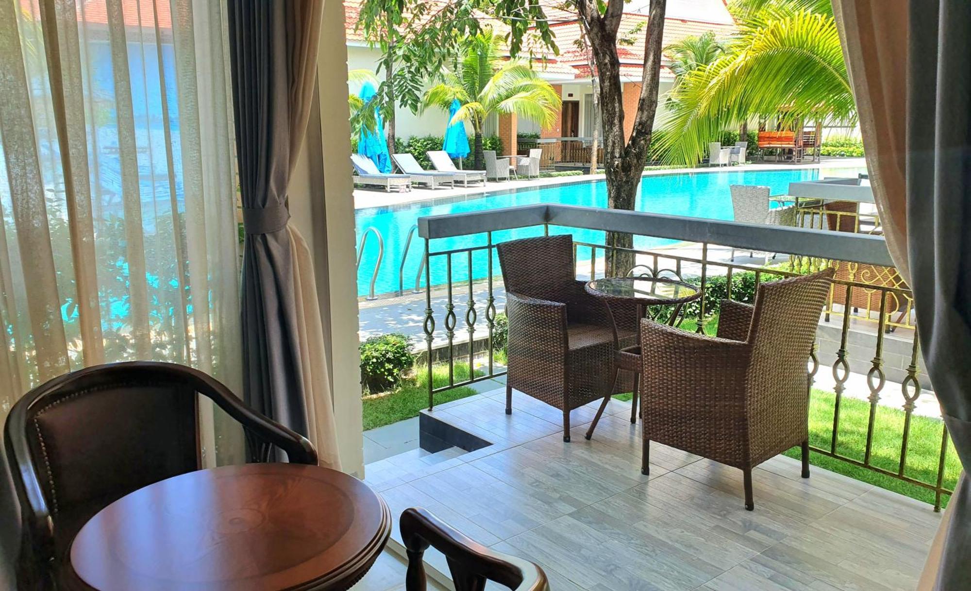 Sea Breeze Hotel & Villa Sihanoukville Extérieur photo